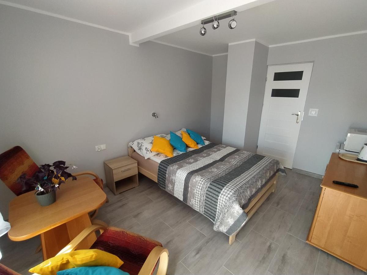 Moris 2 Pokoje Goscinne Leba Ngoại thất bức ảnh